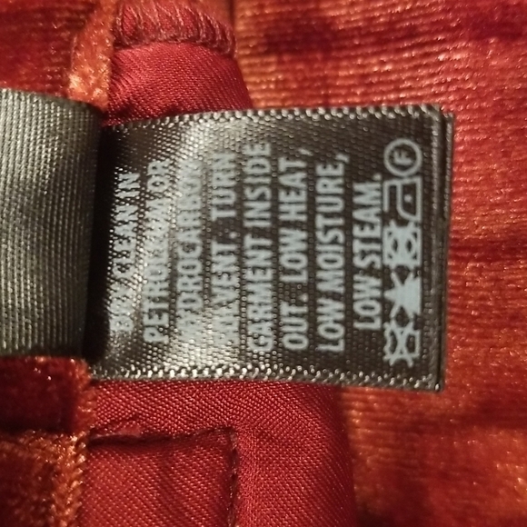 💕ST. JOHN💕 Crushed Velvet Pants with Elasticized Back Waist Oxblood Red L NWOT - Picture 11 of 12
